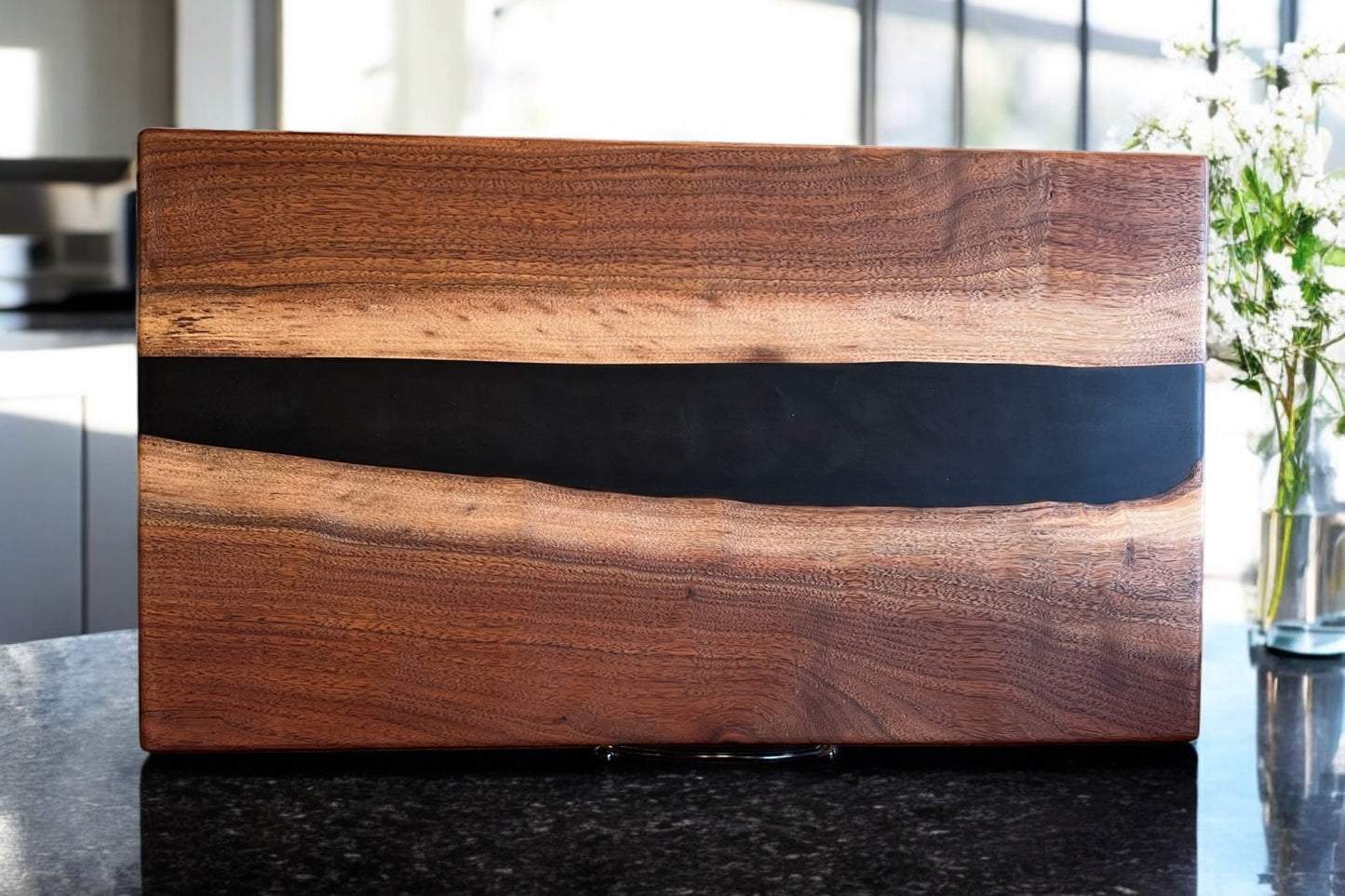Walnut/Black