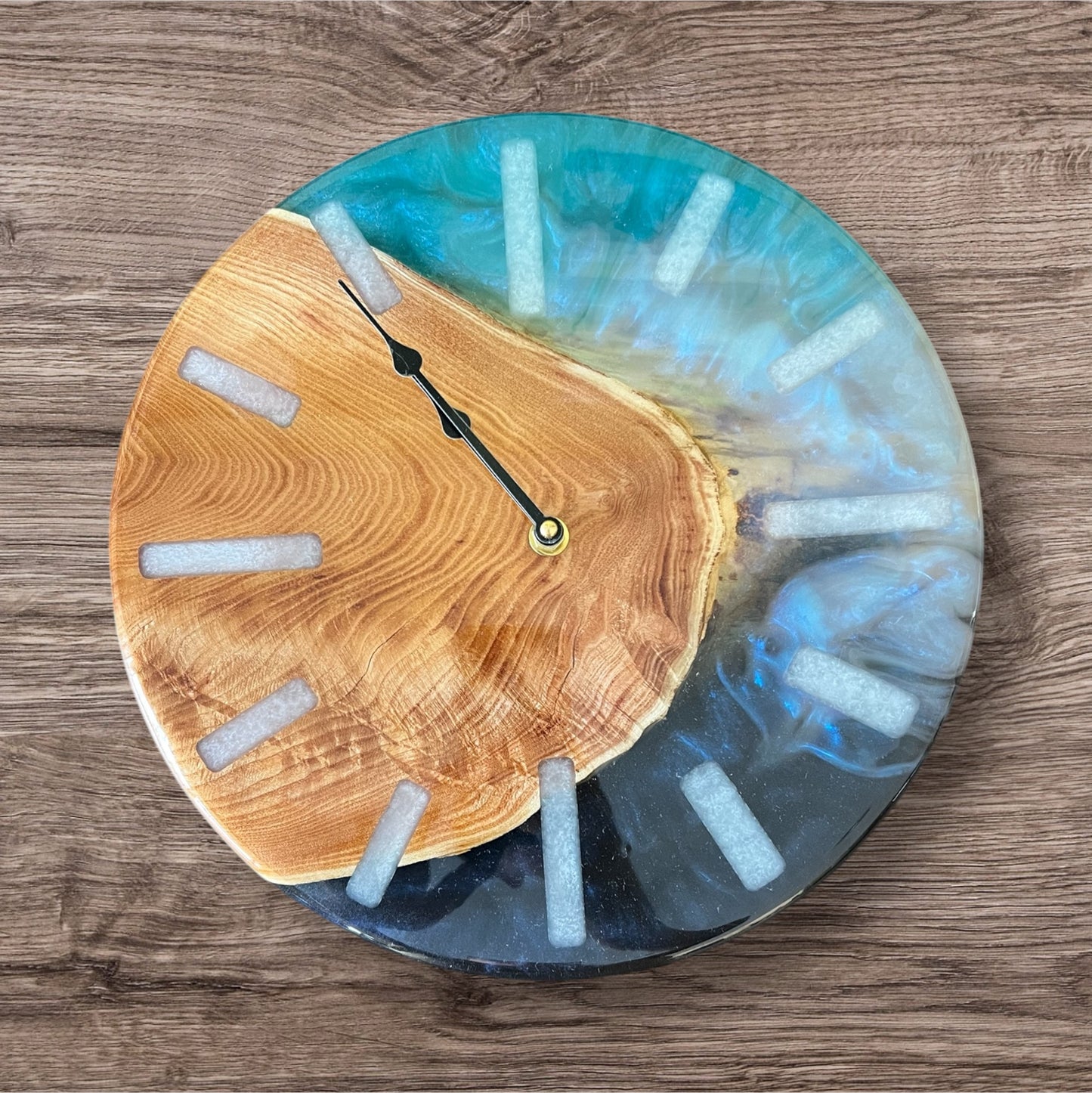 Resin Clock