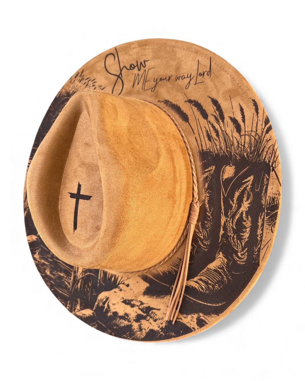 Wide brim hat with boots