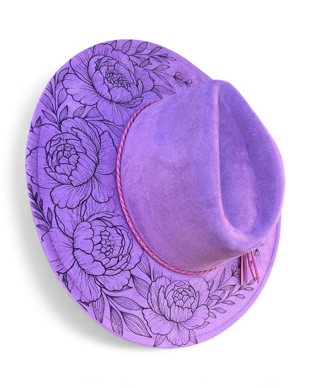Wide brim hat with flowers